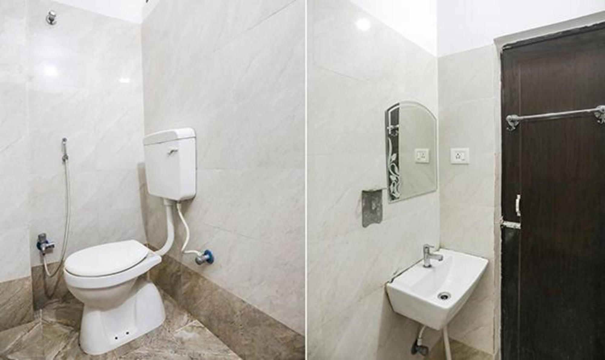 Fabhotel Lily Grand Kakarmatha Exterior photo